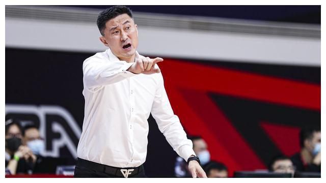 苏妲己户外
