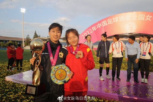 刑警娇妻穿着乳环被调教