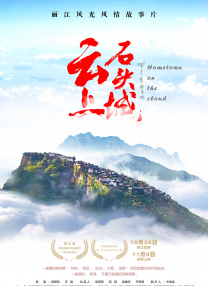 老板让秘书趴下露出屁股